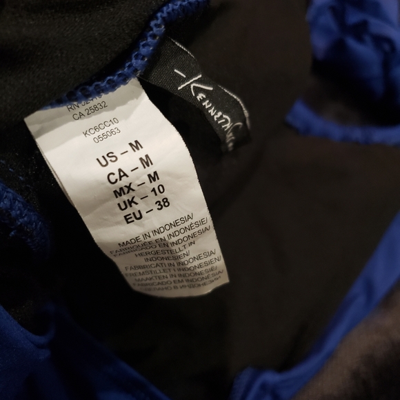 Bathing suit - Picture 2 of 3